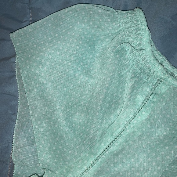 Seafoam Green Chiffon Blouse - Picture 4 of 4